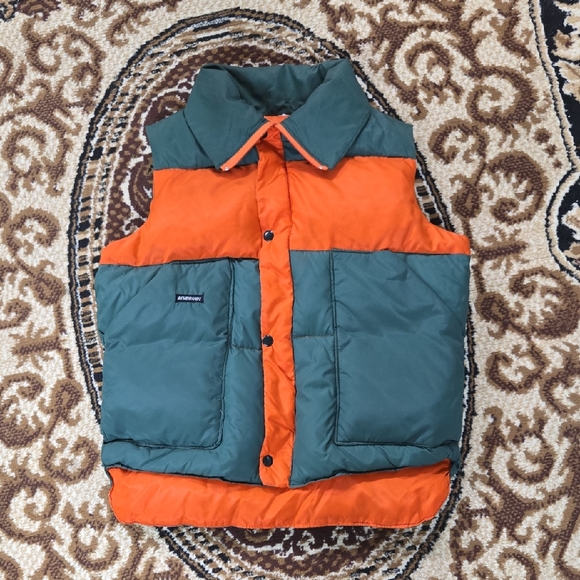 Vintage Jackets & Blazers - Vintage Hunter Orange Down Vest Puffer Vest Puffy Hunting Green Western Cowboy